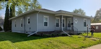 417 SE 2nd St, Galva, IL 61434