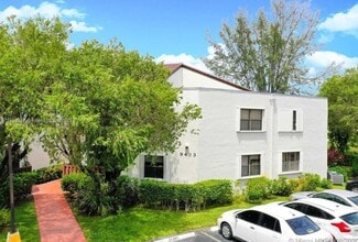 9409 Fontainebleau Blvd, Miami, FL 33172