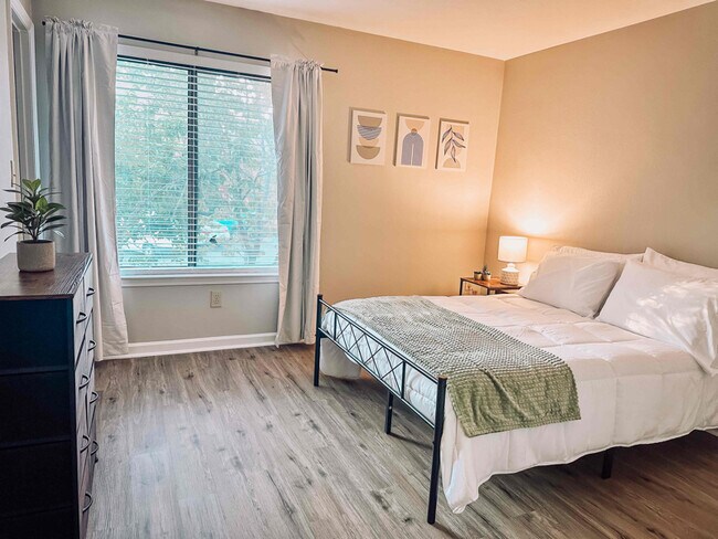 3368 Forest Ct, Roanoke, VA 24018 - photo 5