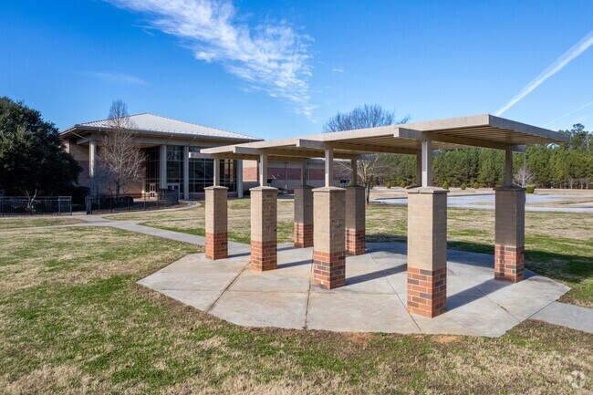 Eddie White Elementary School serves around 868 students daily.