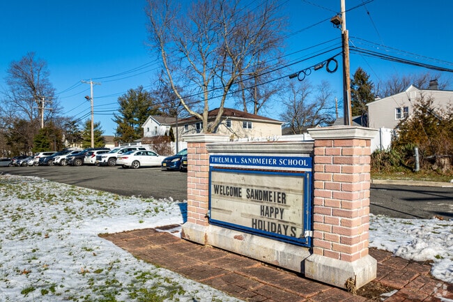 Thelma L. Sandmeier Elementary is a highly rated public school located in Springfield, NJ