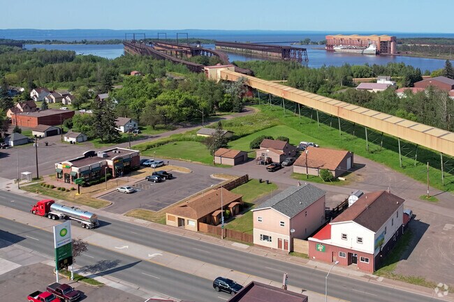 Allouez-Itasca is known as a commuter town with affordable Wisconsin waterfront living.