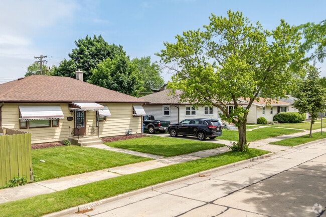 Ranch-style homes are the most popular architectural style in River Bluff.