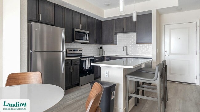 9650 52nd Ave E unit 1-402, Palmetto, FL 34221 - photo 3