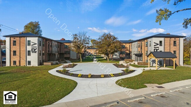 1823 Griswold Dr unit D22, Fort Wayne, IN 46805 - photo 2