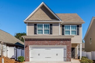 474 Highland Falls Dr, Hiram, GA 30141