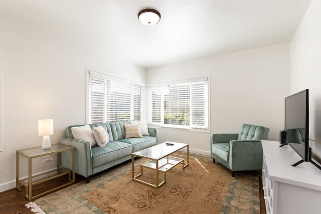 210 Lone Mountain Terrace unit ID1355618P, San Francisco, CA 94118 - photo 2