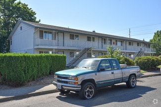 17925 E Burnside St, Portland, OR 97233