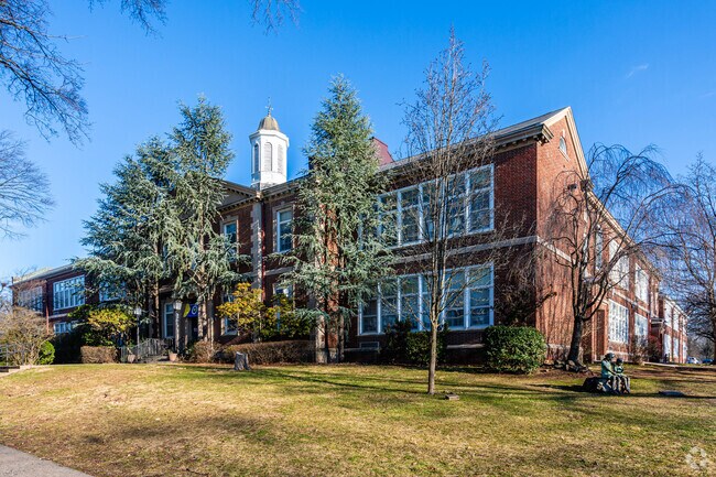 Washington Elementary School proudly serves Union Township, NJ.