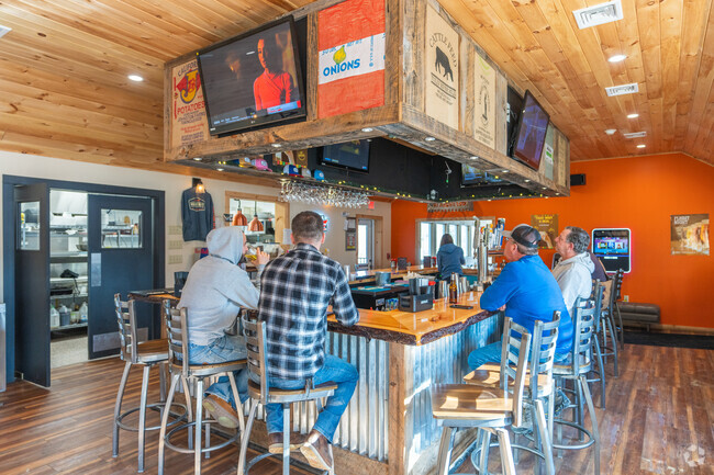 Main Street Grill and Bar near Antrim is an American-style restaurant.