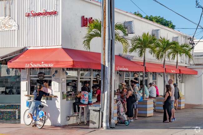 La Sandwicherie has become a Flamingo staple serving gourmet sandwiches at all hours.