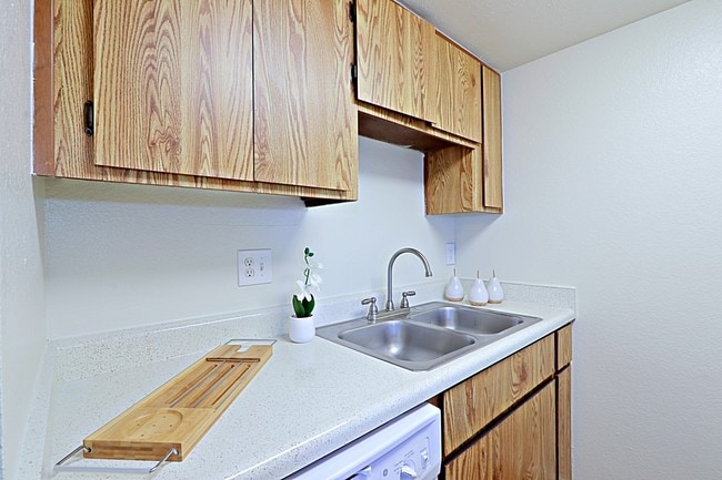 Butterfield Park, Tempe, AZ 85281 - photo 3