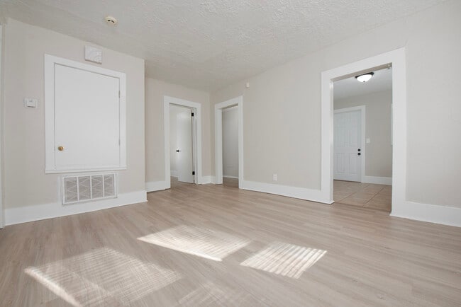 422 E Eufaula St, Norman, OK 73071 - photo 5