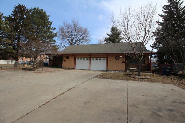 9901 Blaisdell Ave S unit 9901 Blaisdell Ave S, Bloomington, MN 55420 - photo 3