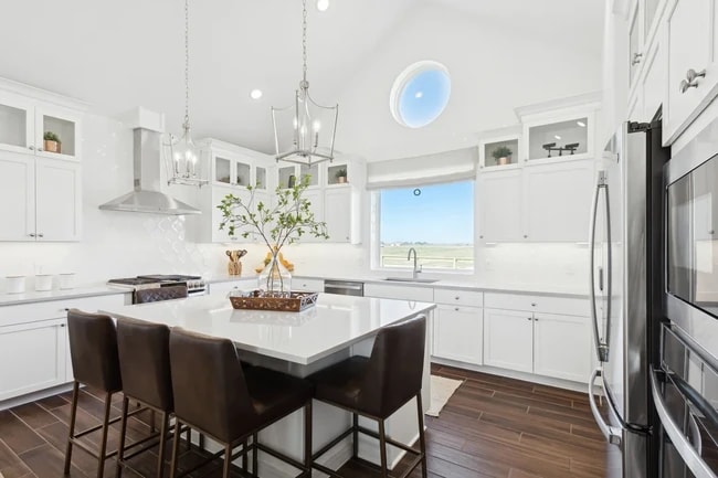 504 Cane Crossing Lake Dr, Sealy, TX 77474 - photo 2