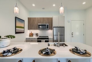 16200 Admiralty Way, Lynnwood, WA 98087