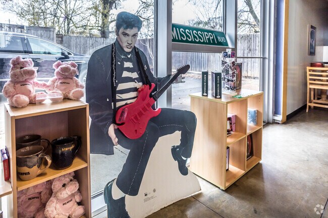 A fun Elvis cutout in one of many souvenir shops in Whitehaven is the perfect for a selfie.