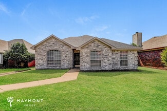 911 Walters Dr, Cedar Hill, TX 75104