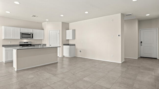 2769 Shanley Ave unit 36202138, Apache Junction, AZ 85120 - photo 4
