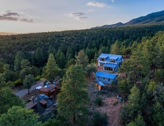 267 Gallina Cyn Rd, Valdez, NM 87580