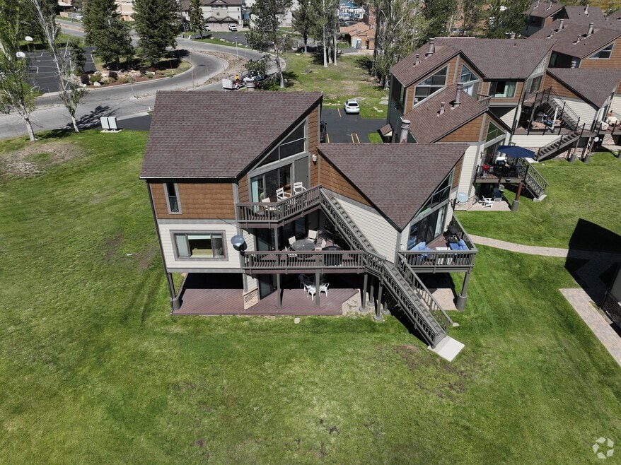 489 Tahoe Keys Blvd unit 47, South Lake Tahoe, CA 96150 - photo 2