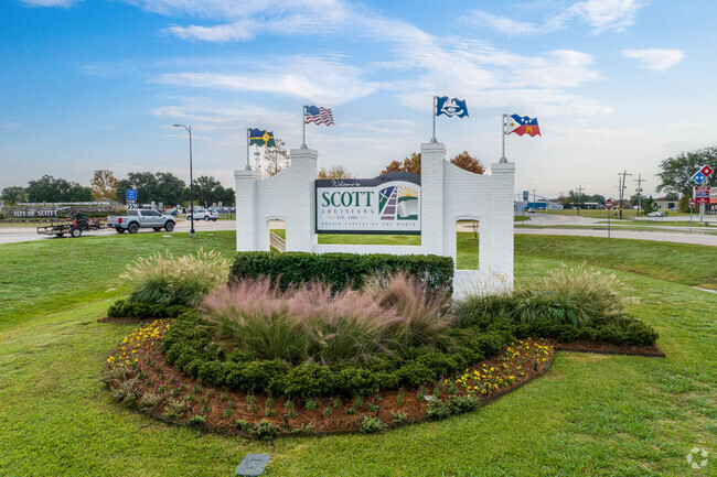 Scott, Louisiana is located about five miles northwest of Lafayette, Louisiana.