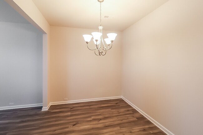 2890 Saratoga Lake View, Decatur, GA 30034 - photo 4