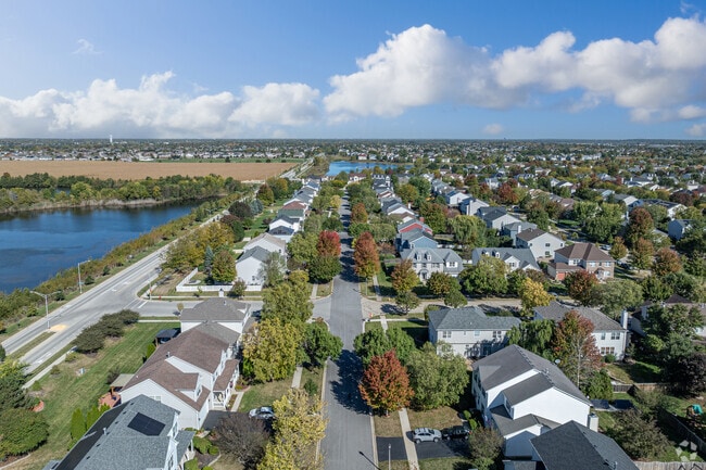 Sunset Park-Old Plank retains a rustic and peaceful atmosphere