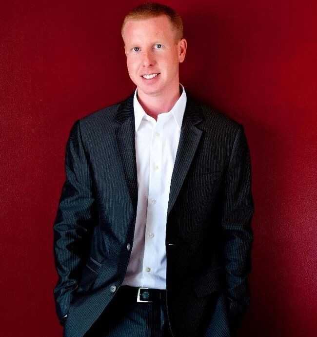 Agent Photo