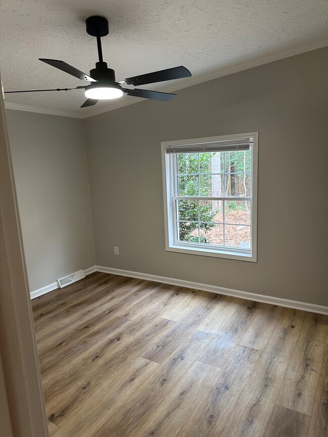 105 Cherokee Trail, Mount Holly, NC 28120 - photo 6