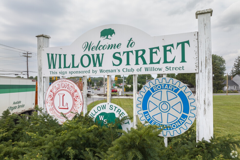 Willow Street