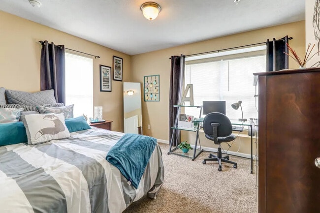 900 on Park, Carbondale, IL 62901 - photo 3