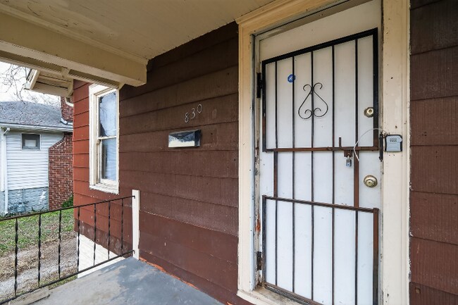 830 N 83rd St, East Saint Louis, IL 62203 - photo 7