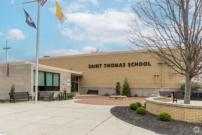 Local residents may choose St Thomas School to send their Students.