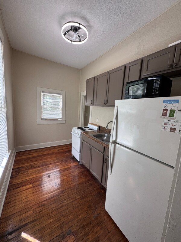 114 NE Tuscawilla Ave, Ocala, FL 34470 - photo 5