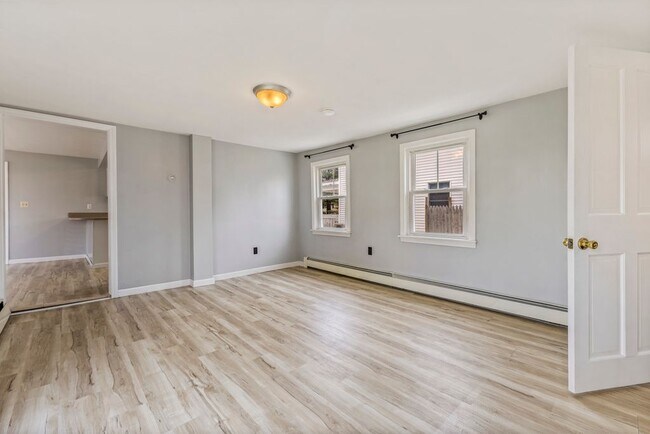 83 Richardson St, Bath, ME 04530 - photo 5