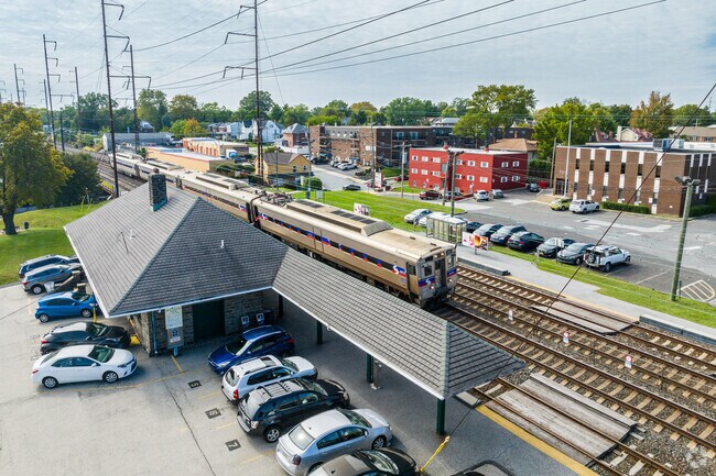 Many Prospect Park residents commute to Philly on the SEPTA train.