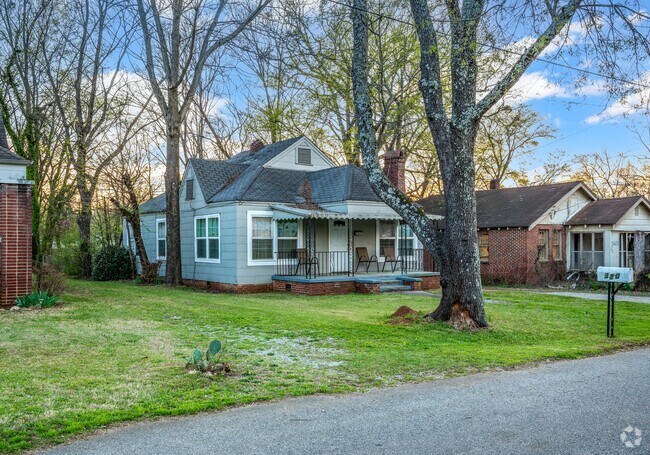 Residents of Wahouma love a home with large trees in a spacious front yard.