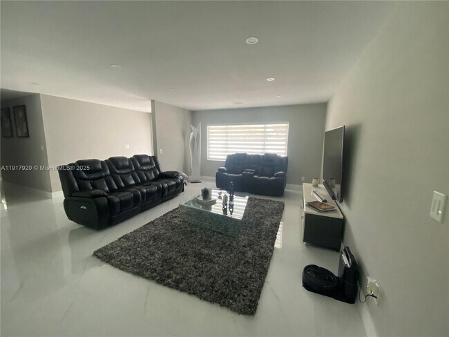 7010 SW 144th Place, Miami, FL 33183 - photo 3