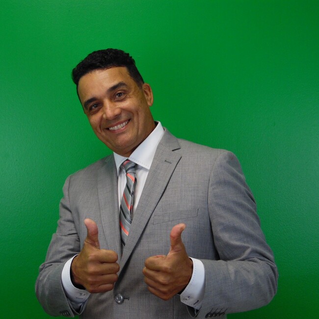 Agent Photo