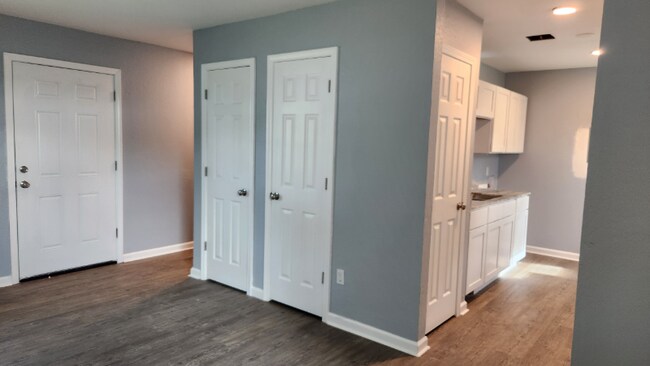 219 Leon St unit 9, Broussard, LA 70518 - photo 4