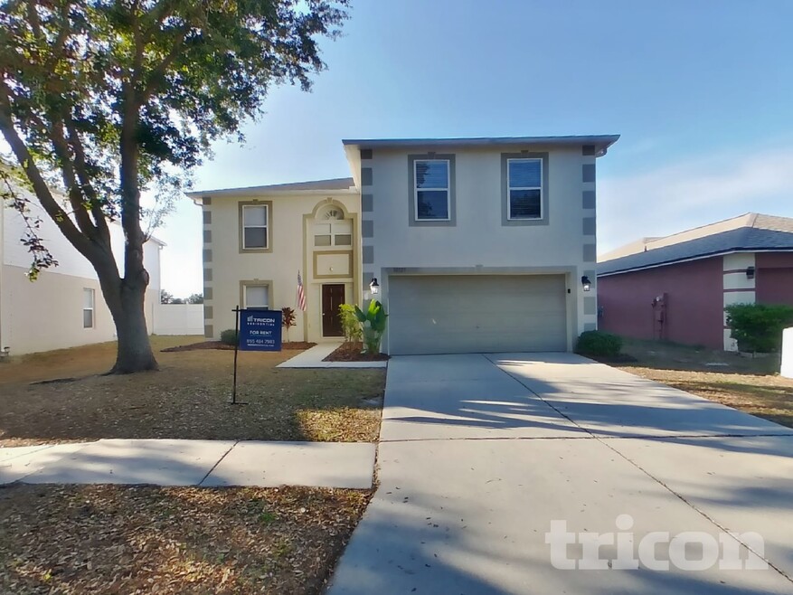 10323 Frog Pond Dr, Riverview, FL 33569 - photo 1