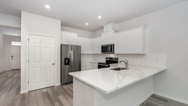 8947 Orchid Reserve Cir, Sebastian, FL 32958 - photo 4