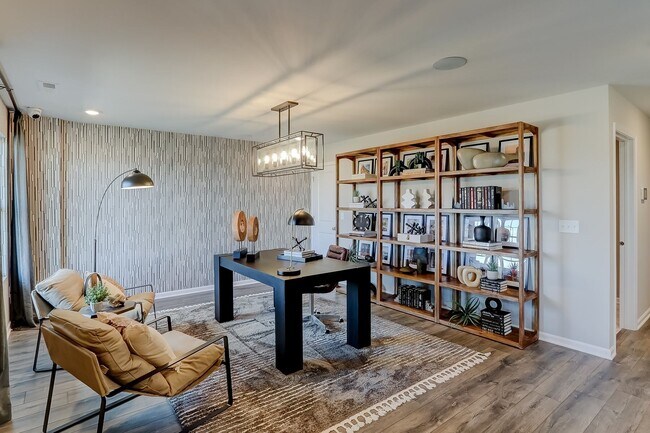 323 Kingsport Dr, South Elgin, IL 60177 - photo 5