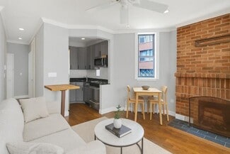 209 E 25th St Unit 2C, New York, NY 10010