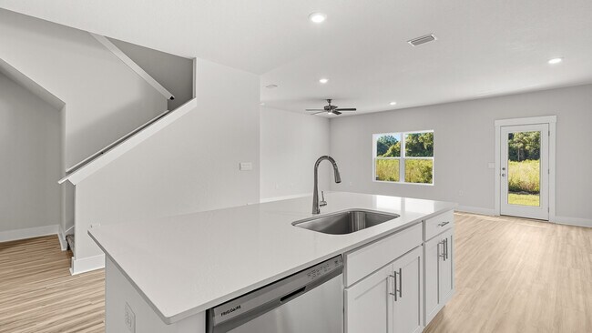 3173 Silver Maple Dr unit 37563084, Cantonment, FL 32533 - photo 5