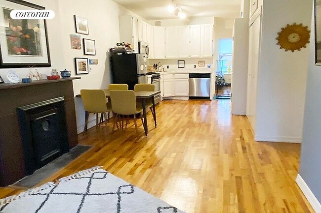 401 Douglass St, Brooklyn, NY 11217 - photo 4