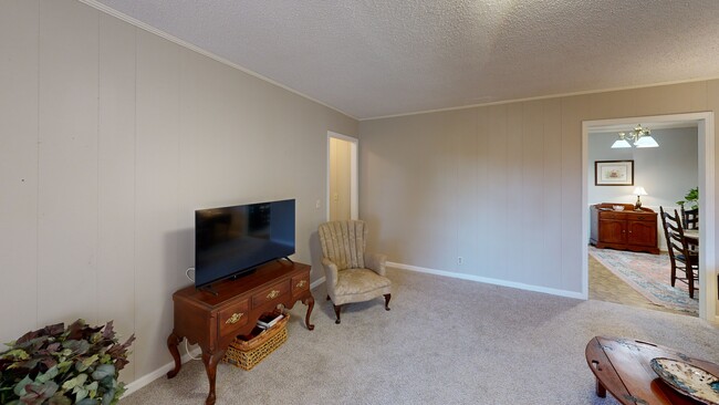 1504 3rd St NE, Jasper, AL 35504 - photo 3