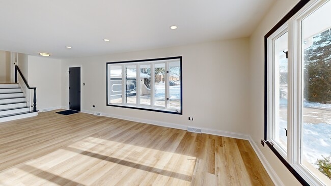 3928 N Cass Ave, Westmont, IL 60559 - photo 2