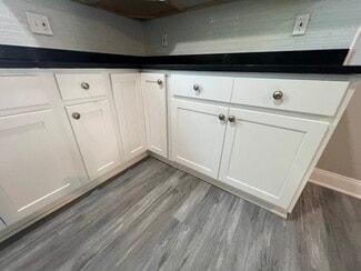 3811 Barrington Rd, Baltimore, MD 21215